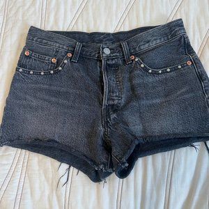 Levis Black Cutoffs
